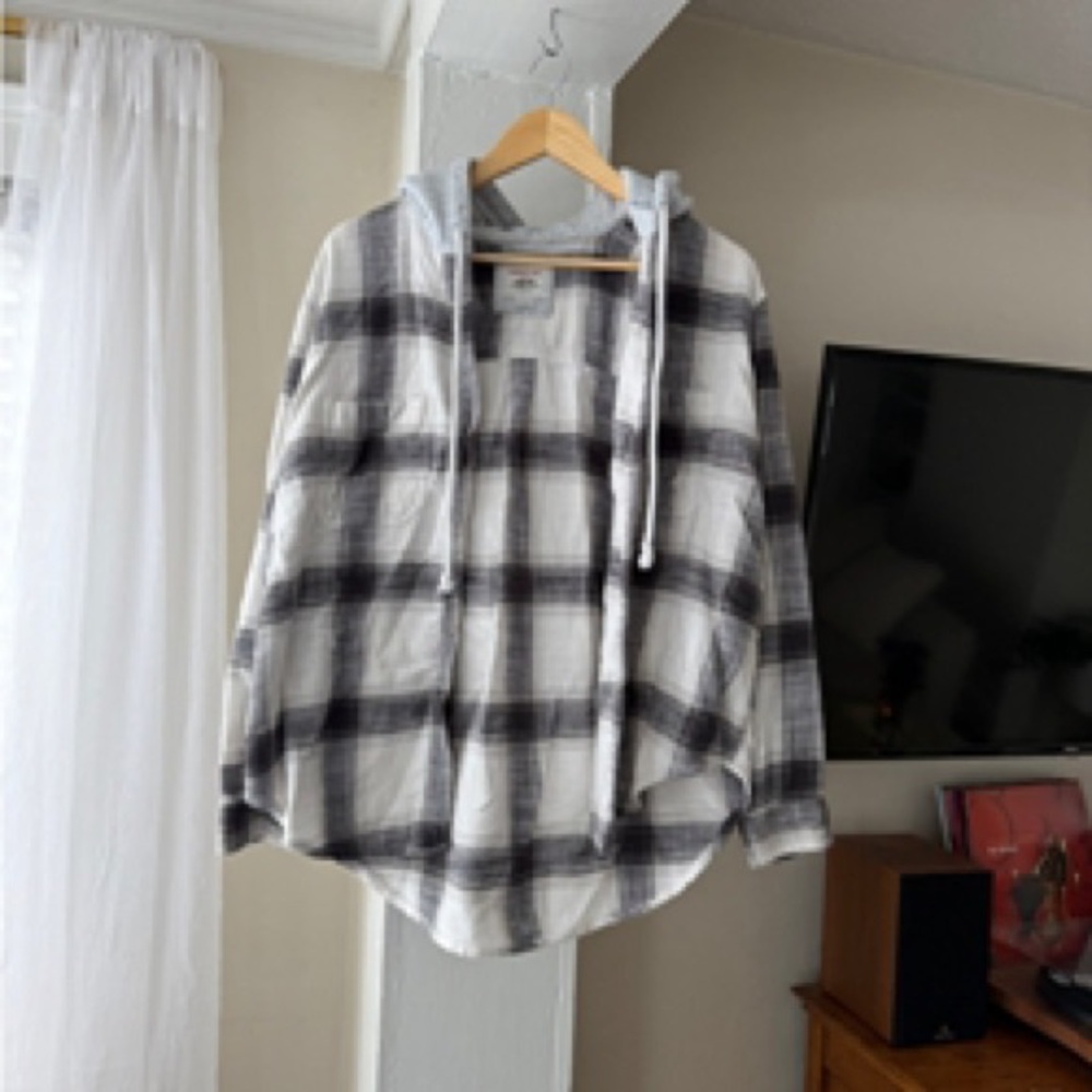 Plaid Hooded Button-Front Shirt Jacket - White & Black - Picture 1 of 4
